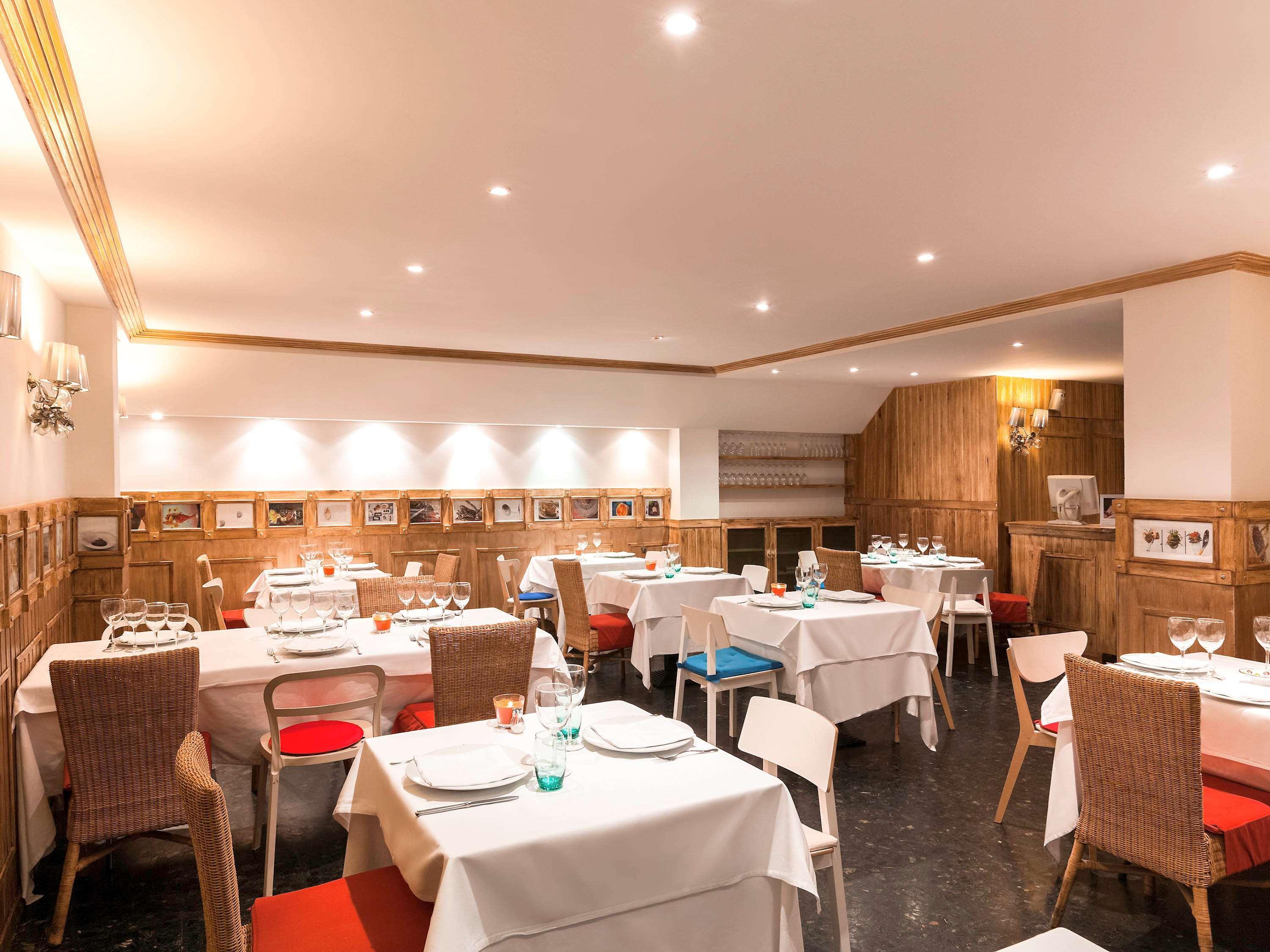 Hotel Ibis Styles La Rioja アルネド エクステリア 写真
